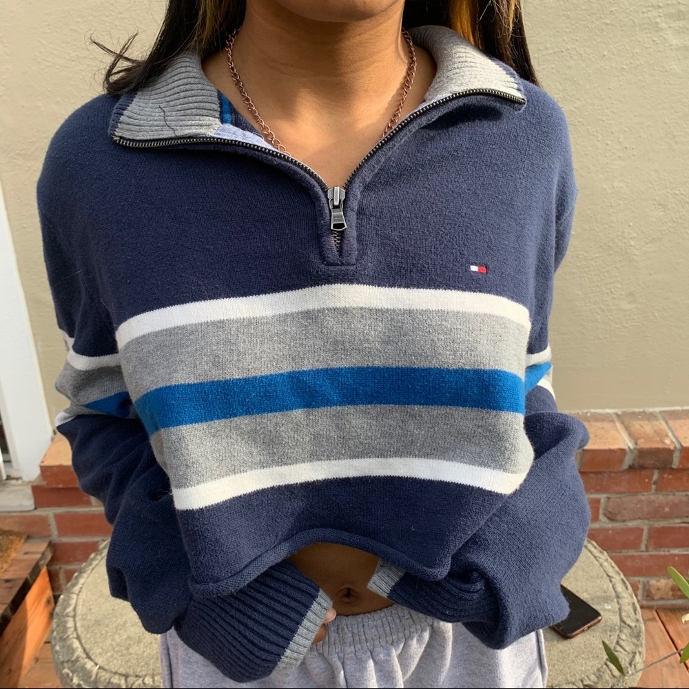 vintage tommy hilfiger crop sweater